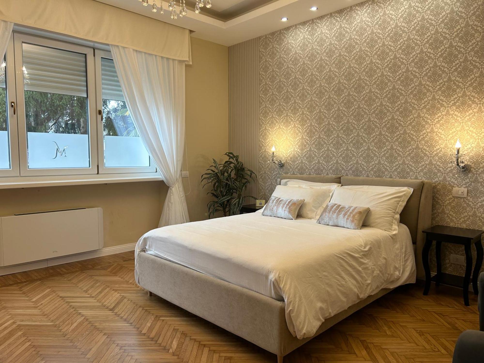 Villa Marchese Lake Maggiore Сомма-Ломбардо Экстерьер фото